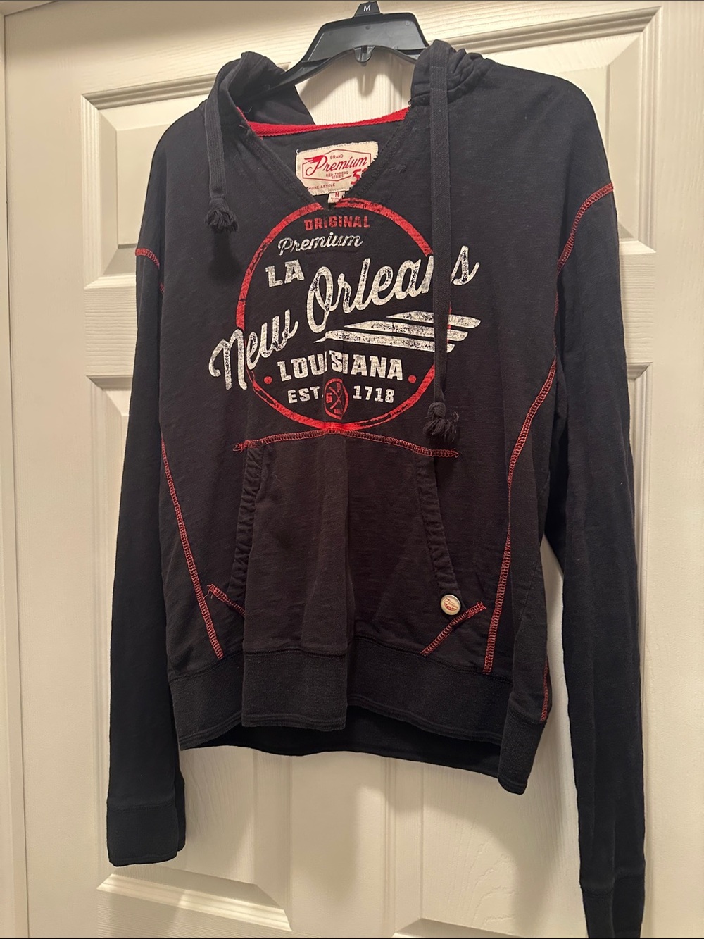 New Orleans Louisiana Graphic Hoodie - Black & Red